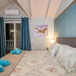 Casa Di Voz Shared Villa Studios By \